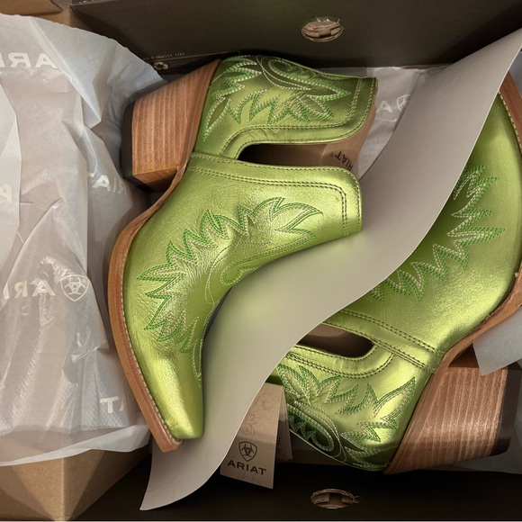 Ariat Dixon Boot - Picture 2 of 5